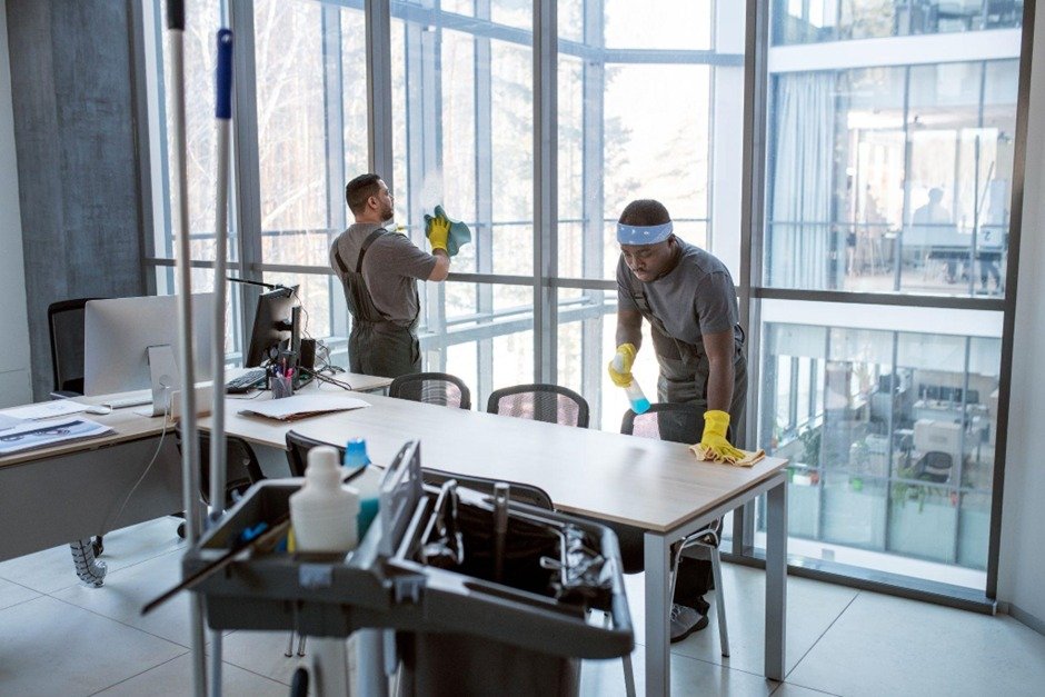 The Duties and Responsibilities of a Commercial Cleaner