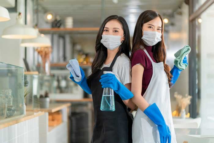 Why a Restaurant Should Hire a Cleaning Service Instead of Using Staff